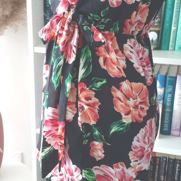 AS U WISH Romper Large Black Orange Pink Floral Tropical Ruffled V-Neck Flirty - Picture 6 of 10